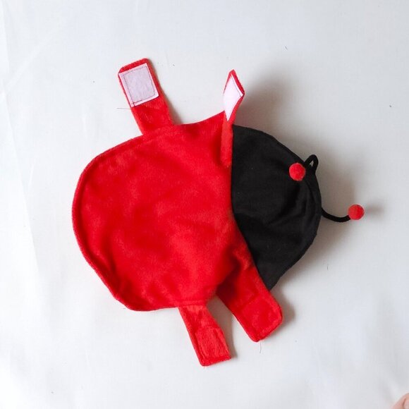 ADORABLE LADYBUG CAT Costume Antennae Velcro Closure Medium Cat - Picture 3 of 5